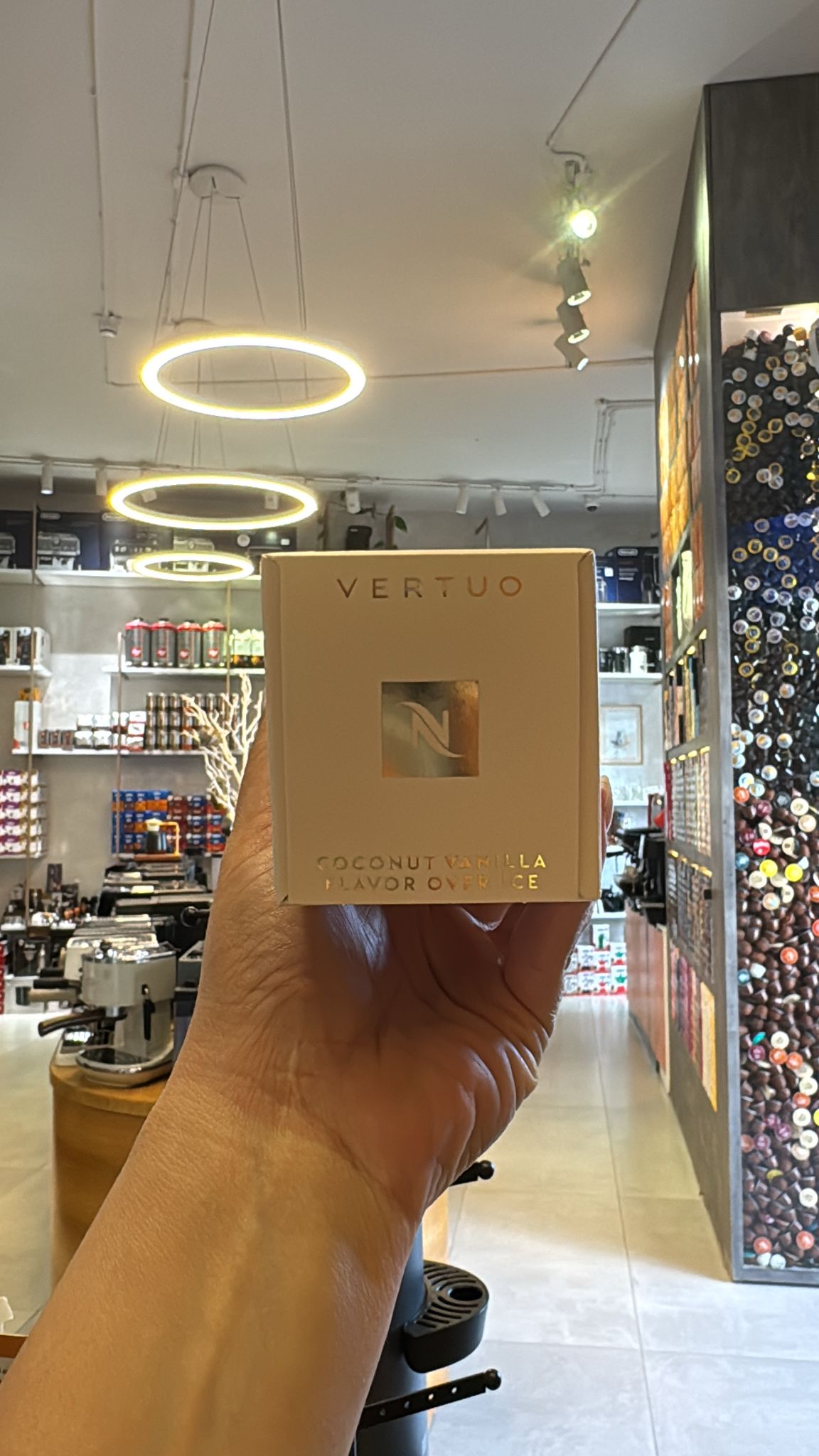 Coconut Vanilla Flavor Gold Experiences Coffee Vertuo